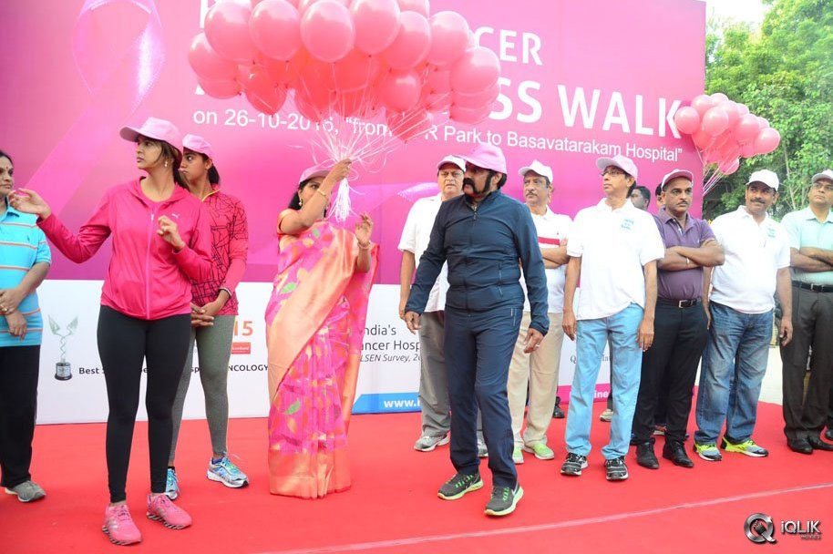 Celebs-At-Breast-Cancer-Awareness-Walk